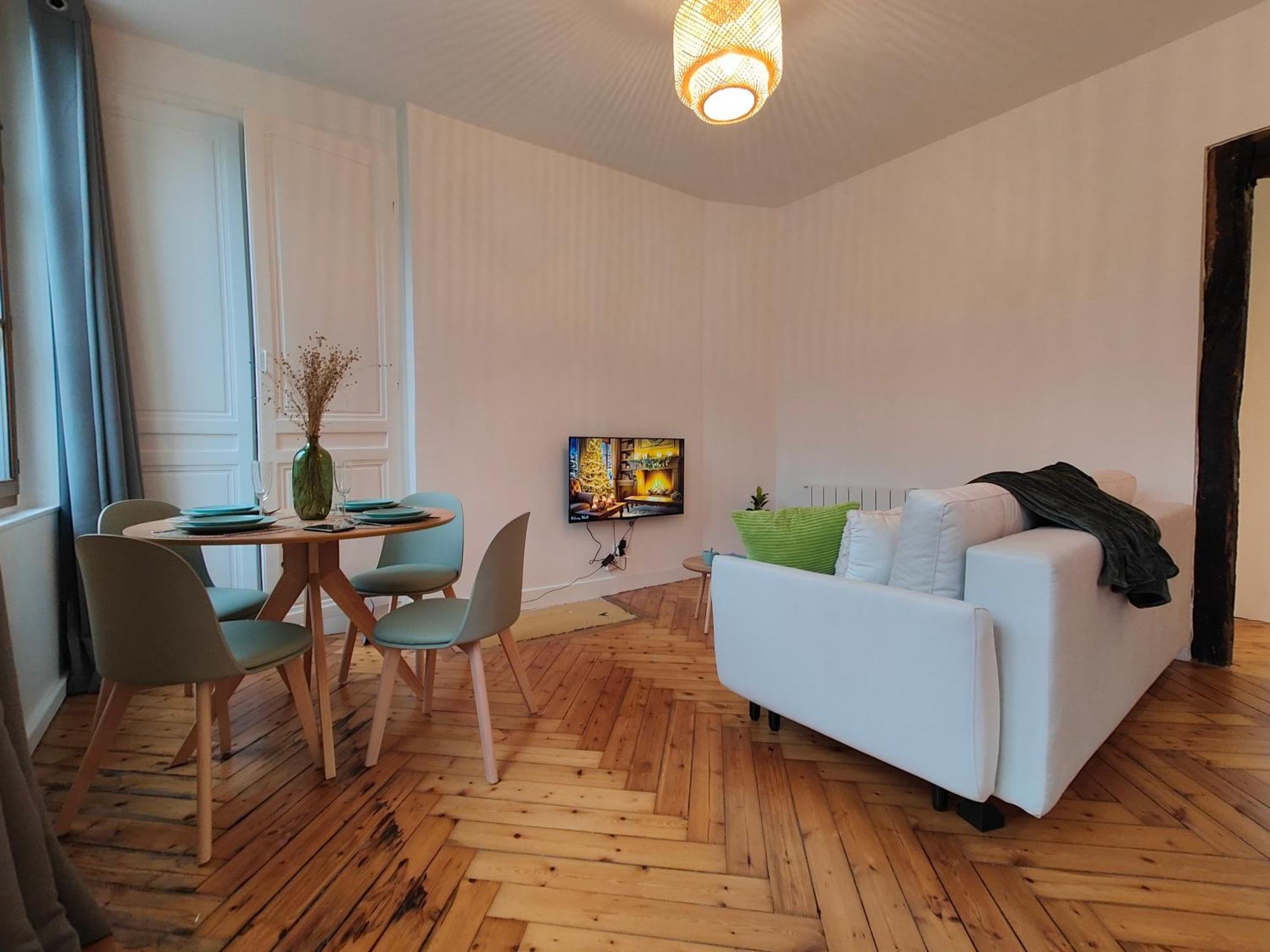 Appart'homecity - Marne Impressionniste Apartment